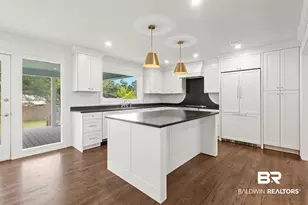 216 Pinecrest Ln, Fairhope, AL 36532 - Photo 27