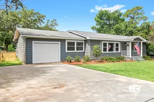 216 Pinecrest Ln, Fairhope, AL 36532 - Photo 73