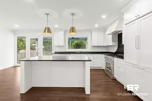 216 Pinecrest Ln, Fairhope, AL 36532 - Photo 7