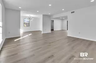 709 Oak Field Dr, Mobile, AL 36609 - Photo 3
