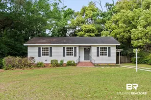 1429 Forestdale Dr, Mobile, AL 36618 - Photo 1
