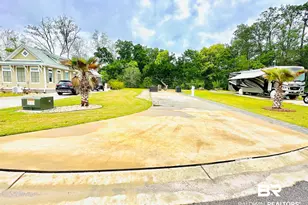 12477 Gateway Dr, Elberta, AL 36530 - Photo 1