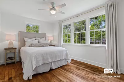 5210 S Pineview Lane, Mobile, AL 36608 - Photo 9