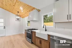 502 Horton Ln, Fairhope, AL 36532 - Photo 11