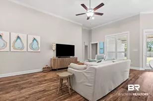 353 Hemlock Dr, Fairhope, AL 36532 - Photo 9