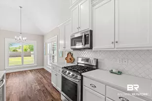 353 Hemlock Dr, Fairhope, AL 36532 - Photo 13