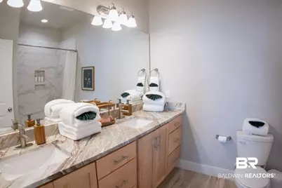 588 E Beach Boulevard #D, Gulf Shores, AL 36542 - Photo 11