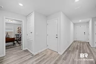 22535 Aleutian Ave, Foley, AL 36535 - Photo 9