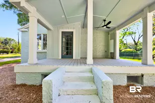 309 S Section St, Fairhope, AL 36532 - Photo 31
