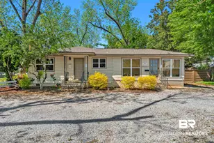 1001 Randall Ave, Daphne, AL 36526 - Photo 1