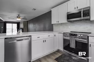 612 S 1st St, Pensacola, FL 32507 - Photo 27