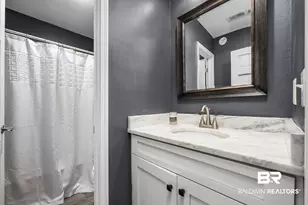 612 S 1st St, Pensacola, FL 32507 - Photo 43