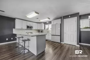 612 S 1st St, Pensacola, FL 32507 - Photo 23