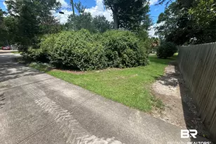 219 W Rosetta Ave, Foley, AL 36535 - Photo 89