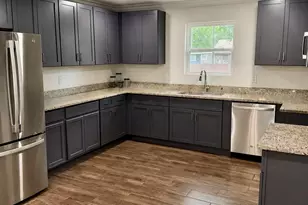 316 W 3rd Ave, Foley, AL 36535 - Photo 7