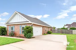 818 Onyx Ln, Fairhope, AL 36532 - Photo 5