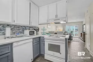 913 W Beach Blvd, Gulf Shores, AL 36542 - Photo 7