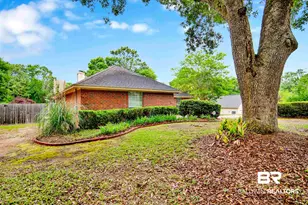 107 Virginia Cir, Daphne, AL 36526 - Photo 3