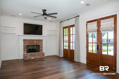 753 Prospect Avenue, Fairhope, AL 36532 - Photo 3