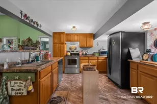 357 Buena Vista Dr, Lillian, AL 36549 - Photo 11