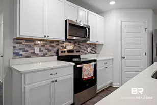 15806 Laurelbrooke Loop, Fairhope, AL 36532 - Photo 9