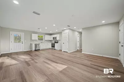 107 W 15th Street, Bay Minette, AL 36507 - Photo 5