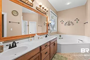 19 Lagoon Dr, Gulf Shores, AL 36542 - Photo 9