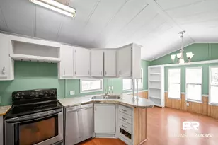325 Buena Vista Dr, Lillian, AL 36549 - Photo 9