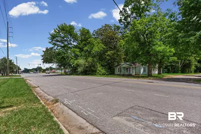 805 D'Olive Street, Bay Minette, AL 36507 - Photo 13