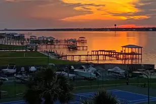 1832 W Beach Blvd, Gulf Shores, AL 36542 - Photo 23