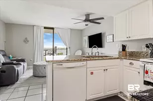 1832 W Beach Blvd, Gulf Shores, AL 36542 - Photo 11