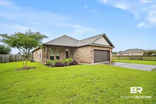 9368 McQueen Dr, Fairhope, AL 36532 - Photo 3
