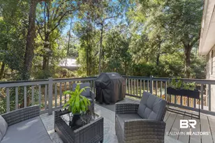698 Cedar Ave, Fairhope, AL 36532 - Photo 3