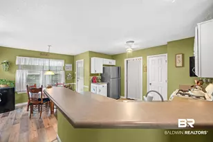 811 S Crystal Wells Ct, Fairhope, AL 36532 - Photo 9