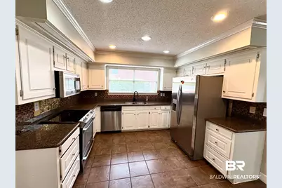 7201 N Ashmoor Drive, Mobile, AL 36695 - Photo 9