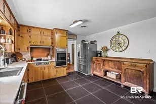 4213 E Shan Dr, Mobile, AL 36693 - Photo 9