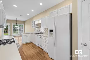 130 Club Dr, Fairhope, AL 36532 - Photo 9
