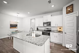 13075 Shoshoney Cir, Fairhope, AL 36532 - Photo 11