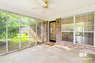 122 Oakwood Ave, Fairhope, AL 36532 - Photo 5