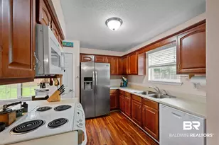 163 Oakwood Ave, Fairhope, AL 36532 - Photo 13