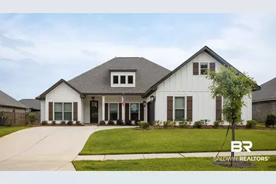 392 Garrison Boulevard, Fairhope, AL 36532 - Photo 1