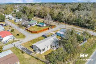 274 S Wren Ln, Robertsdale, AL 36567 - Photo 29