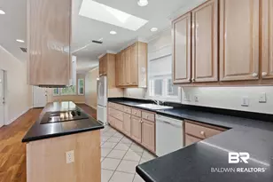 952 Edwards Ave, Fairhope, AL 36532 - Photo 5