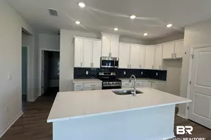 18140 Kent Cir, Foley, AL 36535 - Photo 5