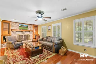 3821 N Century Blvd, Century, FL 32568 - Photo 9