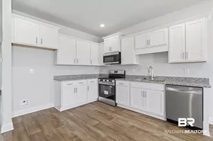 7601 Courant Cir, Foley, AL 36535 - Photo 7