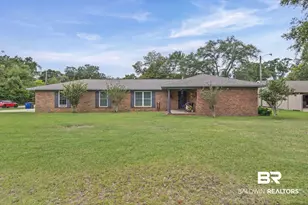 1011 N Pine St, Foley, AL 36535 - Photo 5