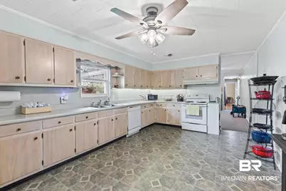 1011 N Pine Street, Foley, AL 36535 - Photo 11