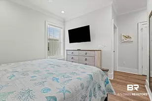 115 W 10th St, Gulf Shores, AL 36545 - Photo 17