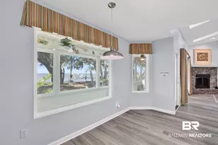 5466 N Shore Rd, Pensacola, FL 32507 - Photo 21
